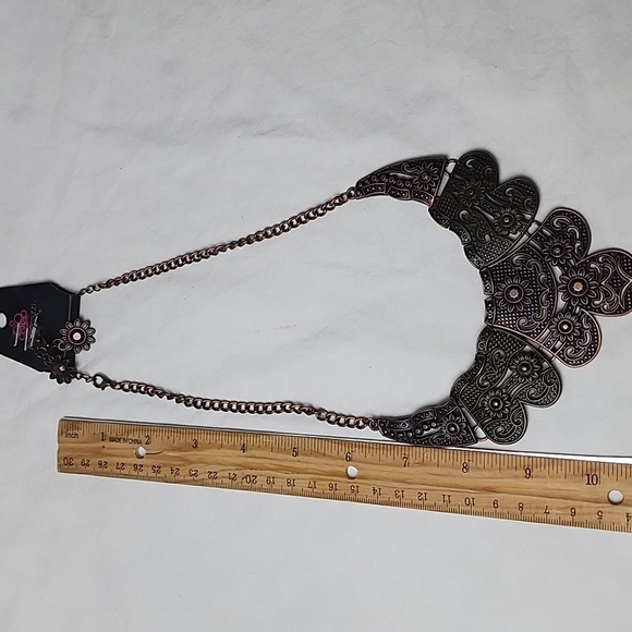 Paparazzi Mess With The Bull Necklace Earring Set - Picture 5 of 5